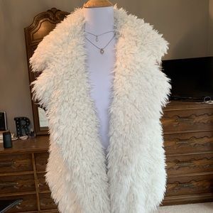 white sherpa oversized vest